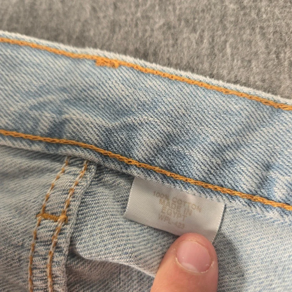Vintage Levi's 501xx Button Fly Jeans Men 33x32 Light Wash Denim Straight Leg